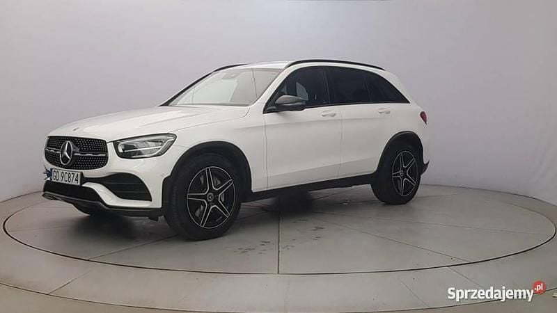 Używany Mercedes GLC200 163 KM (119 kW) 2022 Biały SUV