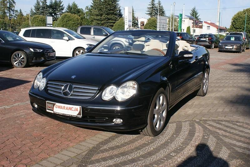 Używany Mercedes CLK320 218 KM (160 kW) 2005 Czarny (metalik) Kabriolet