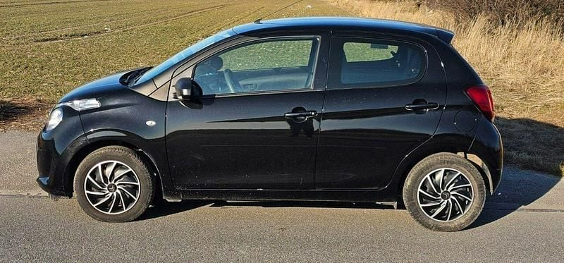Używany Citroën C1 72 KM (52 kW) 2020 Czarny Hatchback