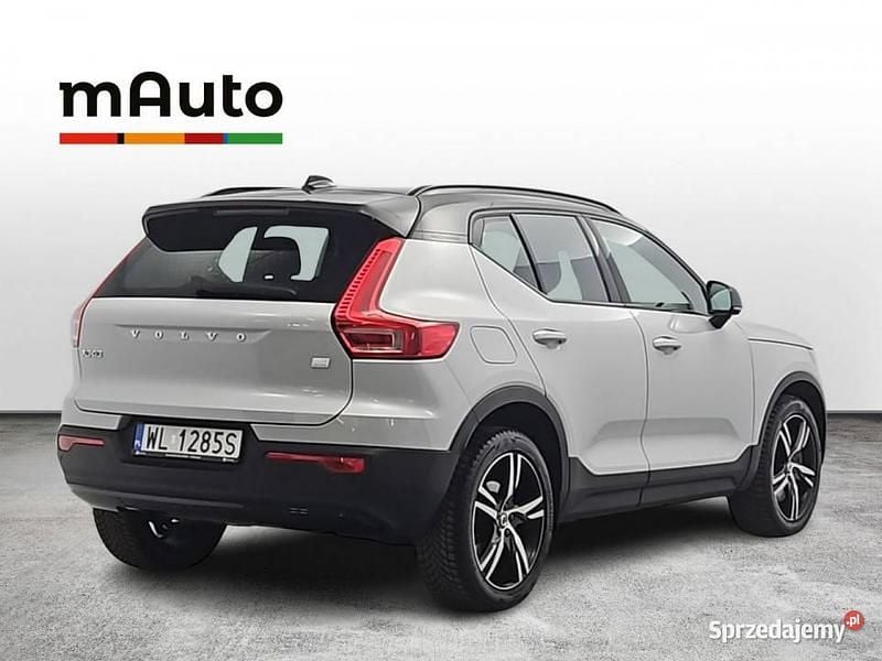 Używany Volvo XC40 R-Design 2021 Szary SUV