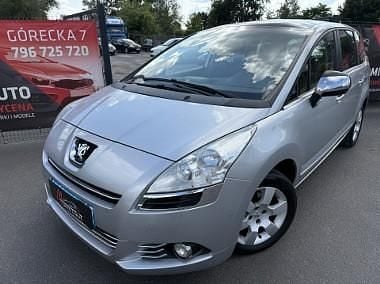 Srebrny Używany 2012 Peugeot 5008 Minivan | 17 999 zł (Uczciwa cena) - Obraz 1/4
