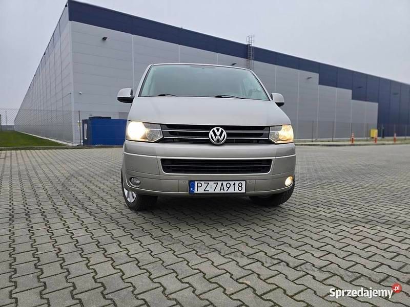 Używany VW Caravelle 2012 Minivan