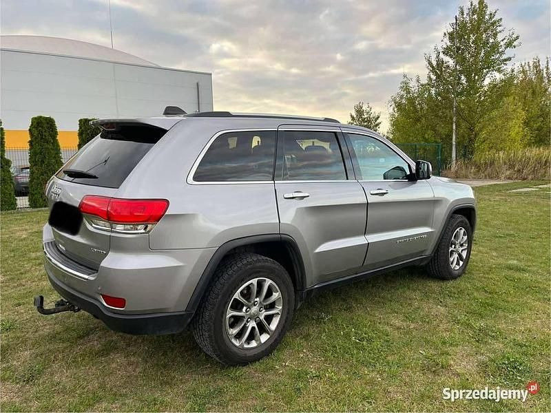 Używany Jeep Grand Cherokee 2015 Srebrny SUV