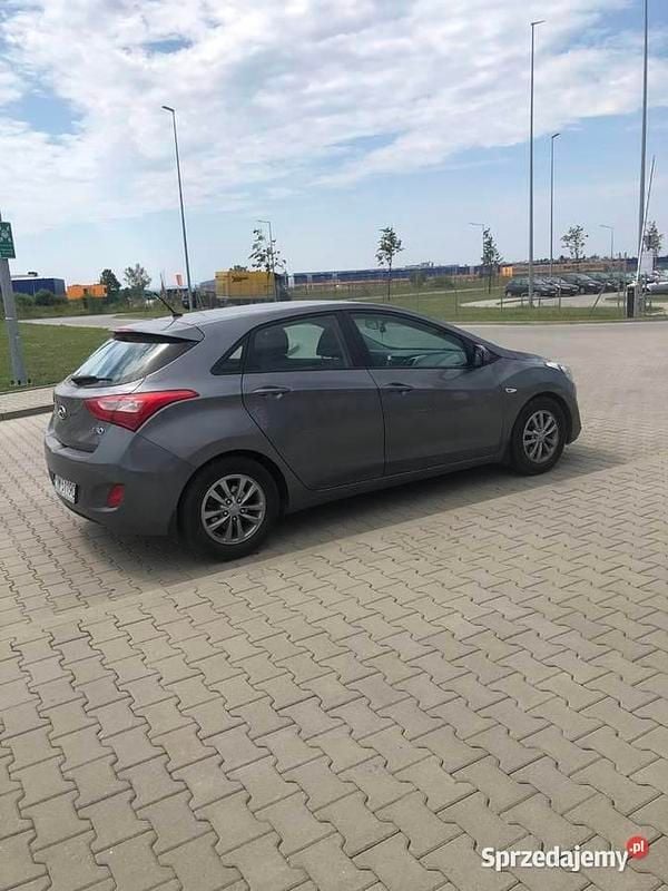 Szary Używany 2013 Hyundai i30 Hatchback | 22 500 zł (Uczciwa cena) - Obraz 1/4