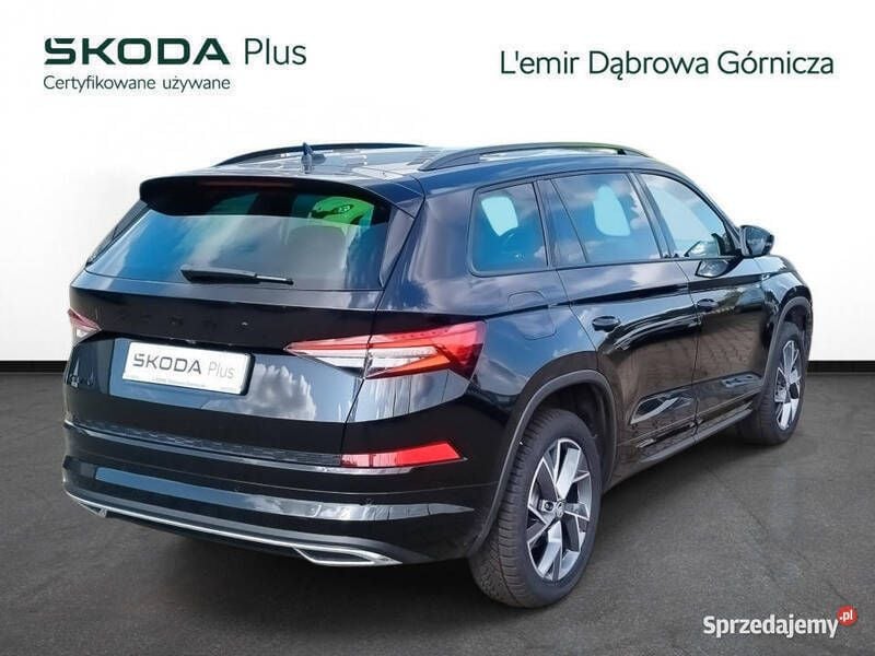 Czarny Używany 2024 Skoda Kodiaq SportLine SUV | 160 900 zł (Uczciwa cena) - Obraz 1/4