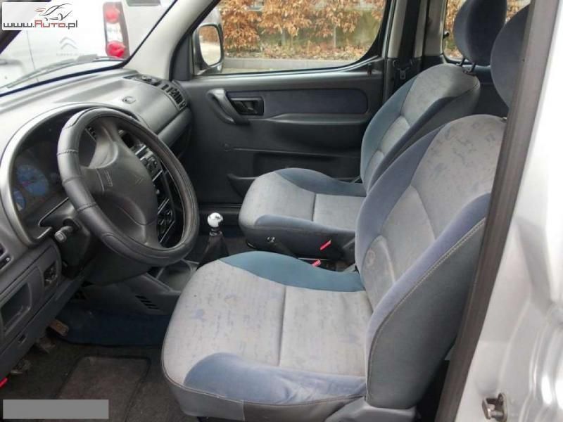 Używany Citroën Berlingo 95 KM (69 kW) 2002 Srebrny Minivan