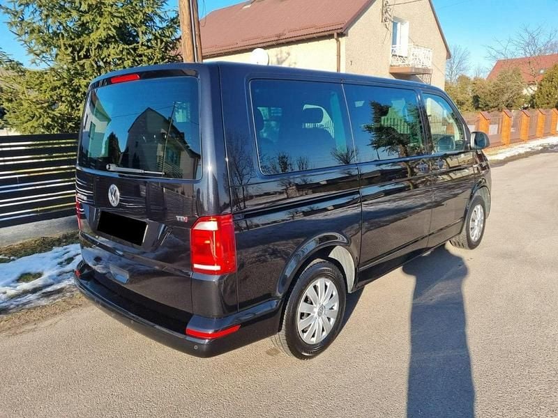 Używany VW Multivan 150 KM (110 kW) 2017 Czarny Van