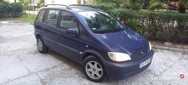 Granatowy Używany 2003 Opel Zafira Minivan | 3200 zł (Uczciwa cena) - Obraz 1/4