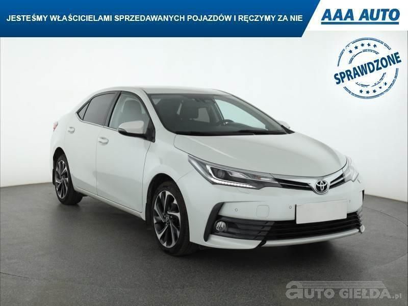 Biały Używany 2016 Toyota Corolla | 44 999 zł (Uczciwa cena) - Obraz 1/4