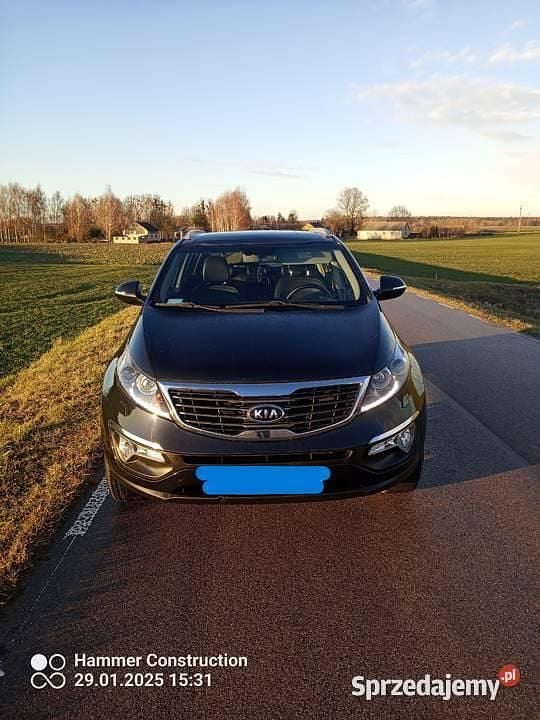 Czarny Używany 2011 Kia Sportage 2 SUV | 27 500 zł (Uczciwa cena) - Obraz 1/4