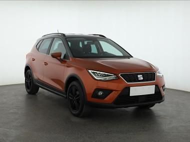 Pomarańczowy Używany 2017 Seat Arona SUV | 54 999 zł (Uczciwa cena) - Obraz 1/4