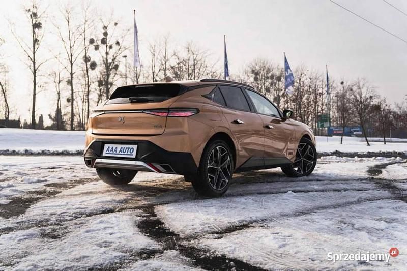 Używany DS Automobiles DS4 2022 Złoty Hatchback