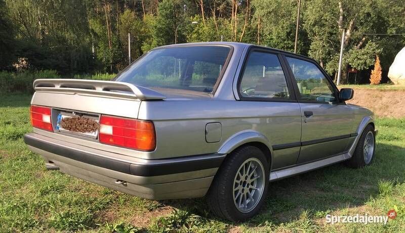 Używany BMW 325 Sport Line 1987 Czarny Coupe