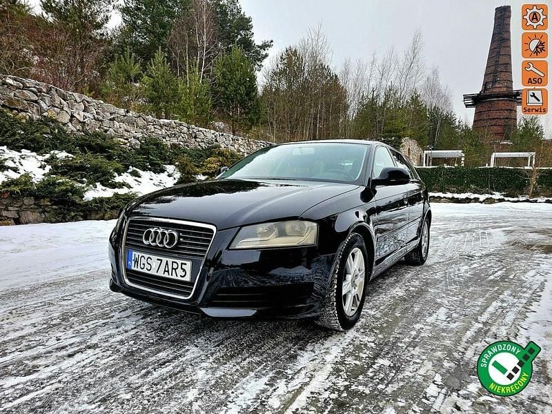 Używany Audi A3 Sportback 105 KM (77 kW) 2009 Czarny Hatchback