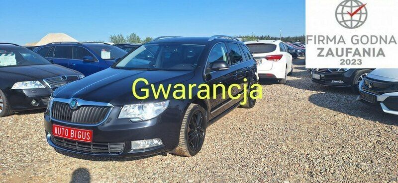 Czarny (metalik) Używany 2010 Skoda Superb Sedan/Limuzyna | 28 900 zł (Uczciwa cena) - Obraz 1/4