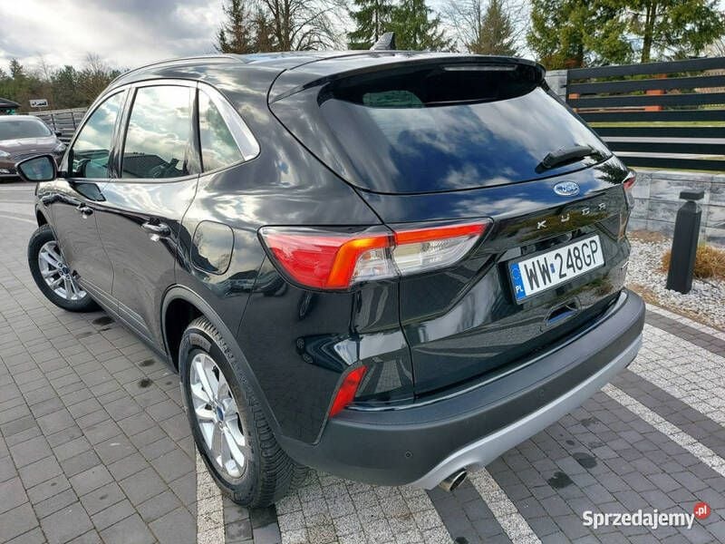Czarny Używany 2022 Ford Kuga SUV | 98 900 zł (Dobra cena) - Obraz 1/4