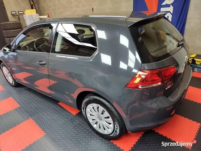 Grafitowy Używany 2015 VW Golf VII Hatchback | 24 000 zł (Super Cena) - Obraz 1/4