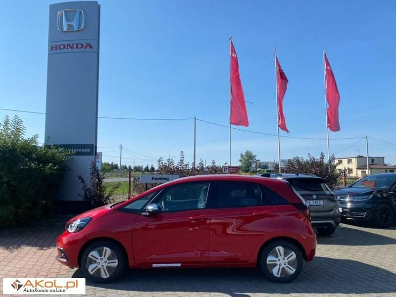Używany Honda Jazz 98 KM (72 kW) 2021 Czerwony Hatchback