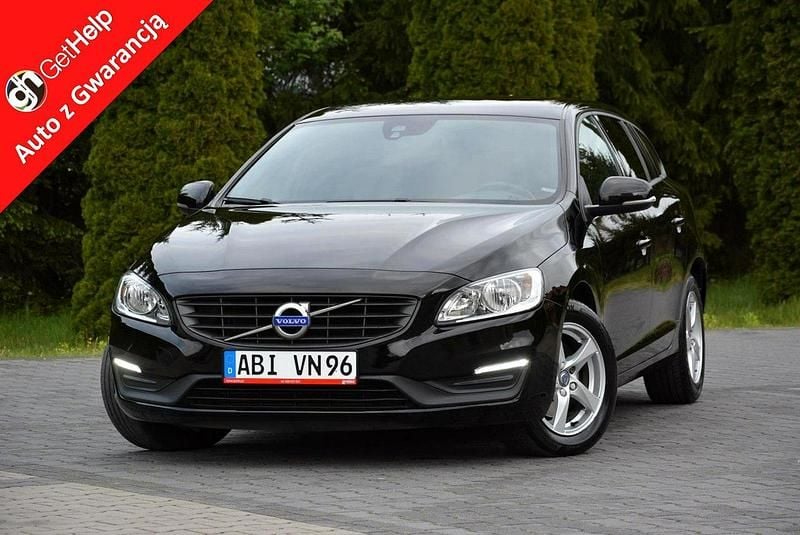 Czarny Używany 2015 Volvo V60 Kombi | 46 900 zł (Uczciwa cena) - Obraz 1/4