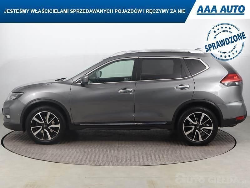 Używany Nissan X-Trail 150 KM (110 kW) 2019 Szary SUV
