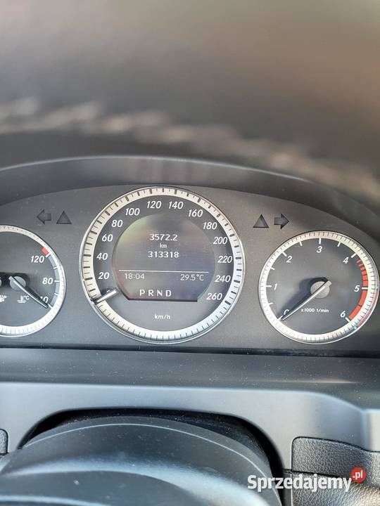 Używany Mercedes C250 204 KM (150 kW) 2010