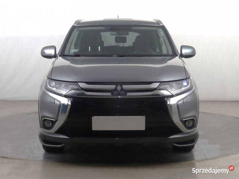 Srebrny Używany 2015 Mitsubishi Outlander SUV | 61 999 zł (Uczciwa cena) - Obraz 1/4