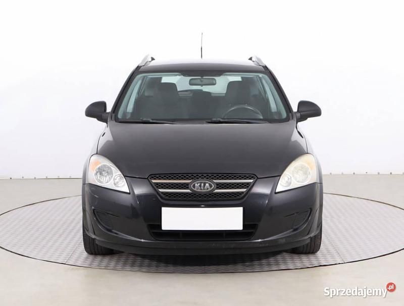 Czarny Używany 2009 Kia Ceed Hatchback | 11 499 zł (Uczciwa cena) - Obraz 1/4