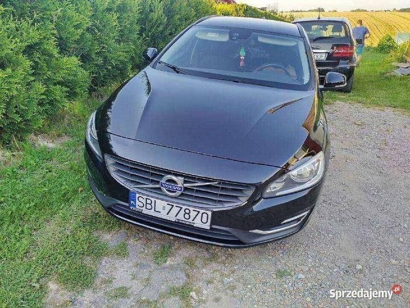 Używany 2017 Volvo V60 Kombi | 38 800 zł (Super Cena) - Obraz 1/4