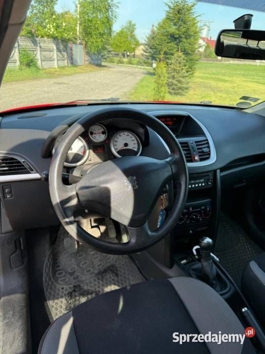 Czerwony Używany 2007 Peugeot 207 | 7000 zł (Uczciwa cena) - Obraz 1/4