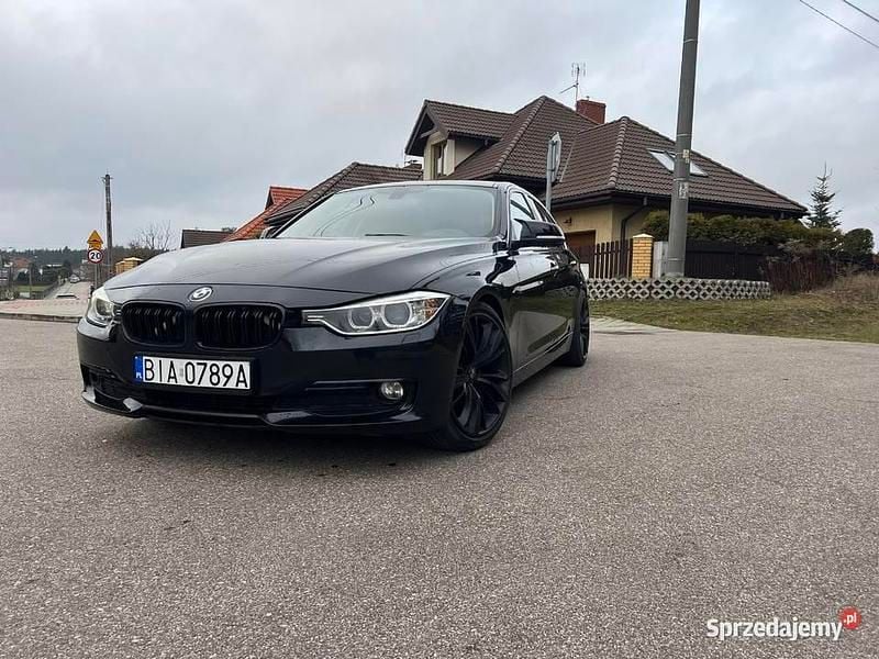 Używany 2014 BMW 320 M Sport | 39 000 zł - Obraz 1/4