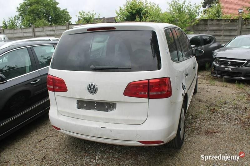 Biały Używany 2013 VW Touran Minivan | 11 900 zł - Obraz 1/4