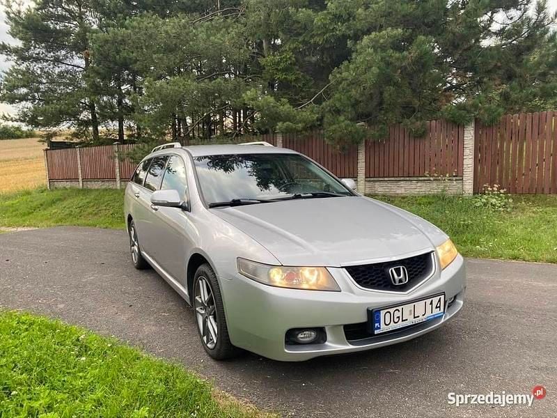 Srebrny Używany 2004 Honda Accord Kombi | 9500 zł (Uczciwa cena) - Obraz 1/4