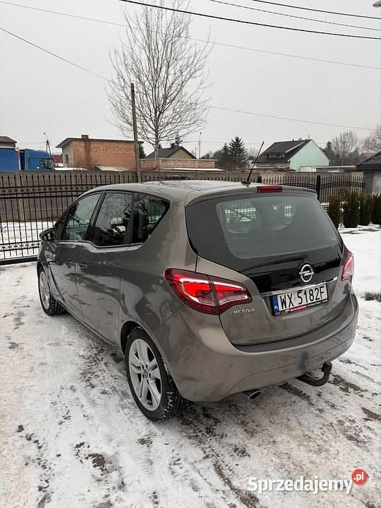 Używany Opel Meriva Cosmo 2015 Beżowy Minivan