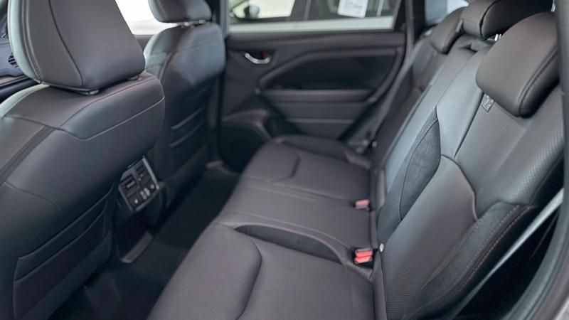Subaru Nowe 2025 Subaru Forester Platinum SUV | 205 400 zł (Uczciwa cena) - Obraz 1/1
