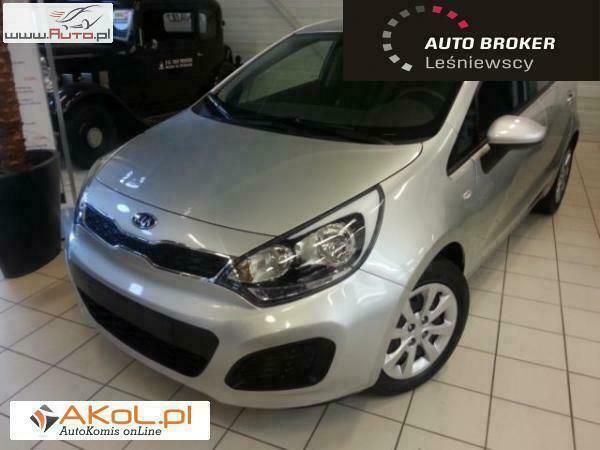 Srebrny Używany 2012 Kia Rio 2 Hatchback | 32 000 zł (Dość drogi) - Obraz 1/4