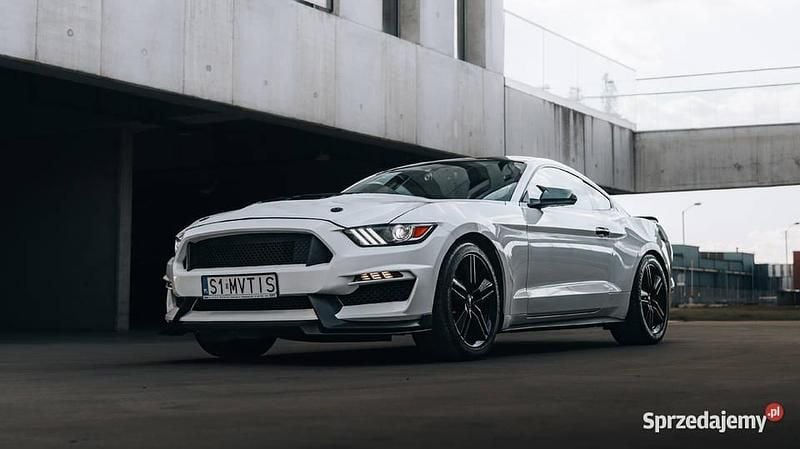 Używany Ford Mustang 2017 Biały Coupe