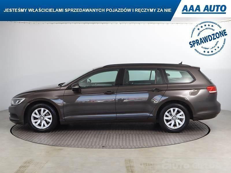 Używany VW Passat 2017 Brązowy