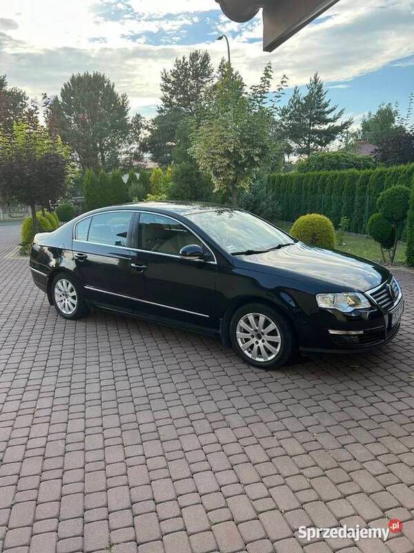 Używany 2008 VW Passat | 17 500 zł (Dość drogi) - Obraz 1/4