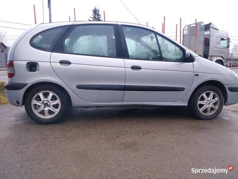Używany Renault Scénic 2001 Minivan