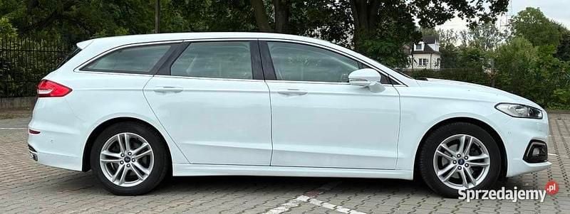 Używany Ford Mondeo 2019 Biały Kombi