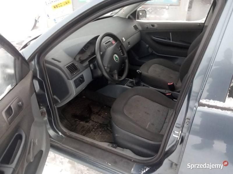 Używany Skoda Fabia 2005 Grafitowy Hatchback