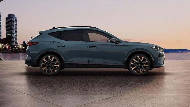 Nowe Cupra Formentor 204 KM (150 kW) 2025 Niebieski ciemny (metalik) SUV