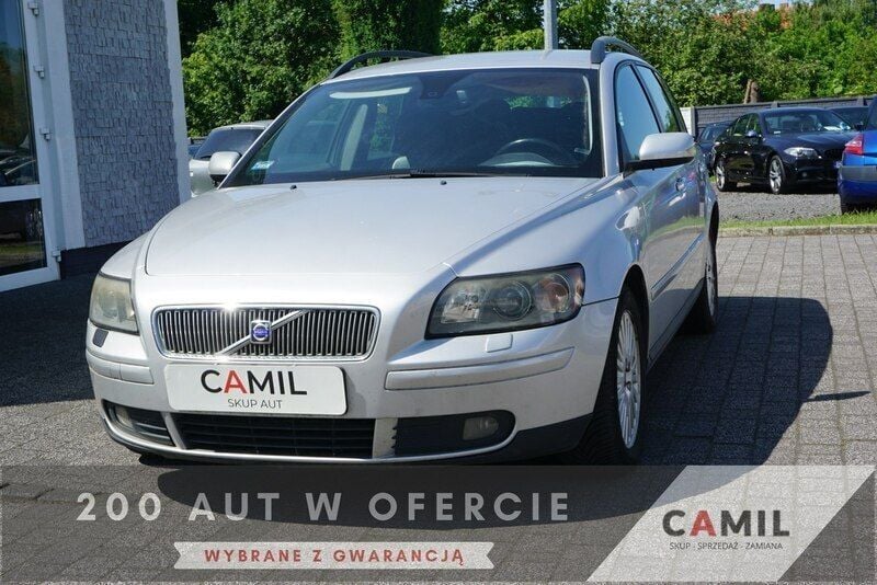 Srebrny (metalik) Używany 2005 Volvo V50 Kombi | 7900 zł (Uczciwa cena) - Obraz 1/3