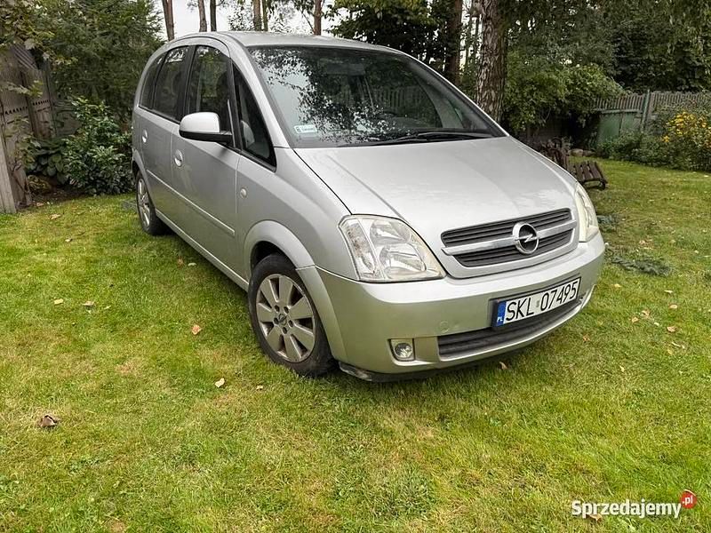 Srebrny Używany 2004 Opel Meriva Minivan | 2500 zł (Uczciwa cena) - Obraz 1/4