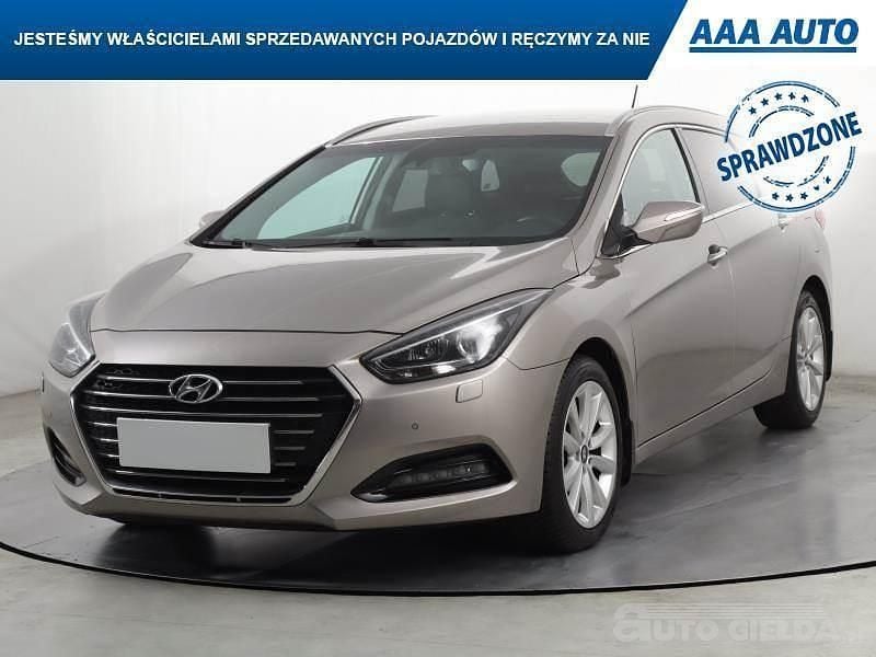 Używany Hyundai i40 2015 Beżowy