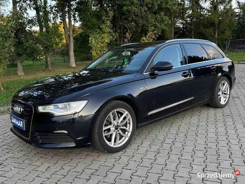 Czarny Używany 2013 Audi A6 Comfort Kombi | 49 700 zł (Uczciwa cena) - Obraz 1/4