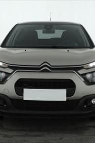 Używany Citroën C3 83 KM (61 kW) 2023 Beżowy Hatchback