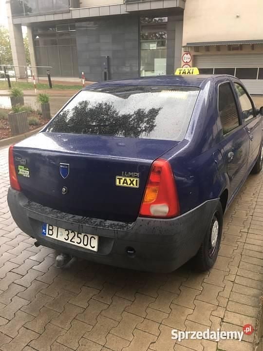 Używany Dacia Logan 2007 Granatowy Sedan/Limuzyna