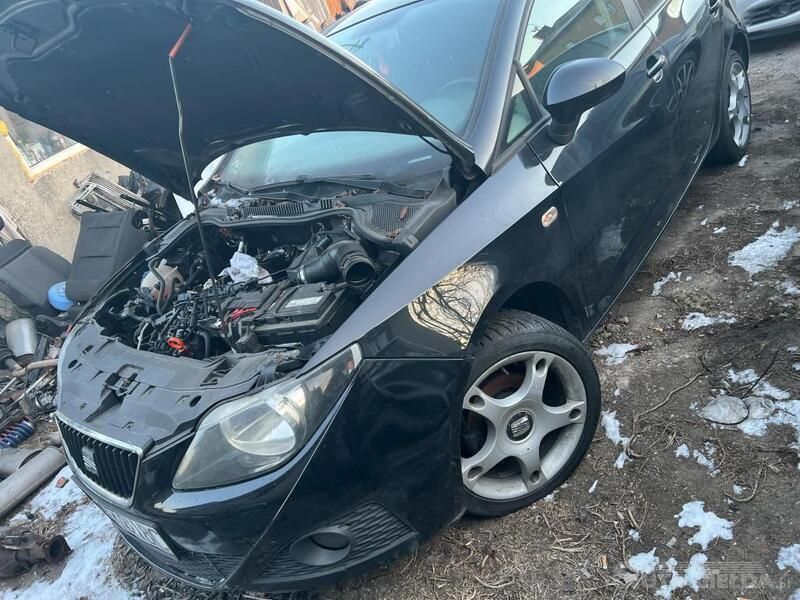 Używany 2011 Seat Ibiza Hatchback | 1400 zł - Obraz 1/4