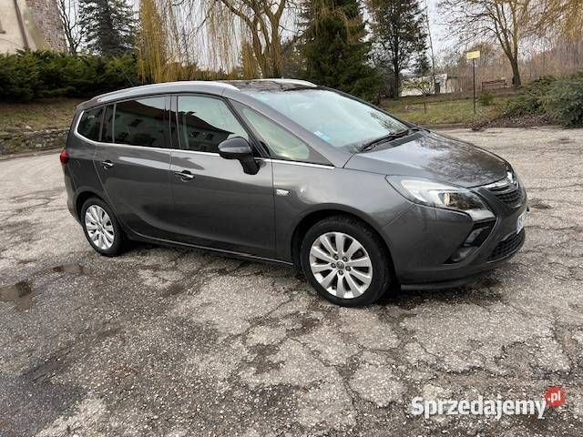 Używany Opel Zafira 2011 Minivan